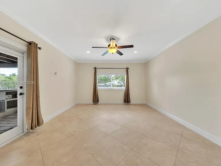 4920 SW 170th Ave — Photo 59
