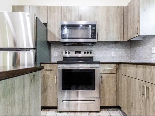 1706 W Greenwich St APT 2, Edinburg, TX 78541