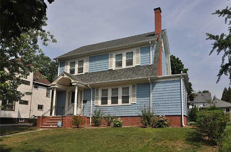 1st image of 165 Columbia Ave