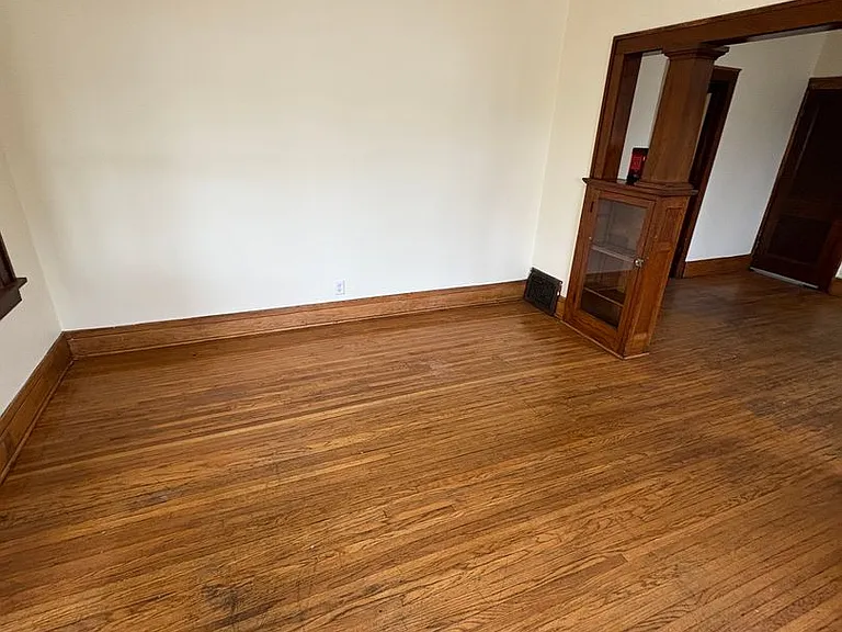 740 Grant Ave — Photo 8