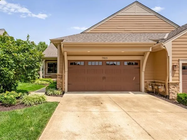 7815 W 158th Ter, Overland Park, KS 66223