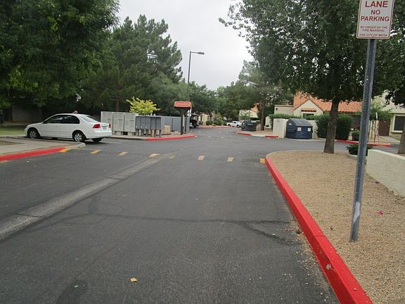 4th image of 921 W University Dr Unit 1015