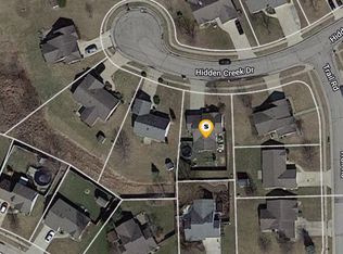 2107 Hidden Creek Dr, Auburn, IN 46706