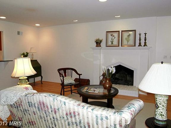 3rd image of 12709 Watertown Ct