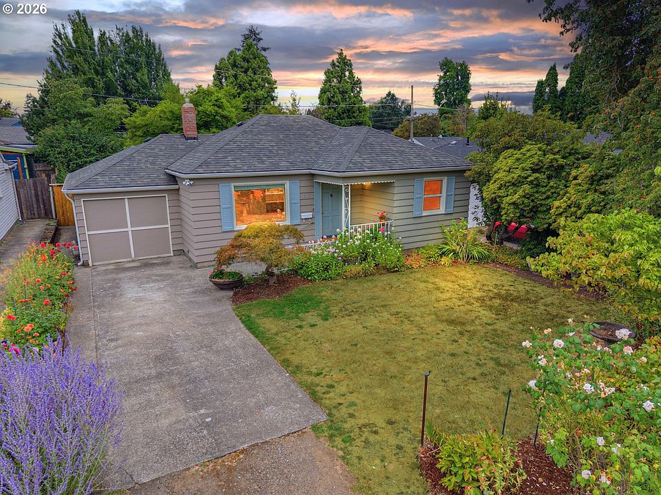 1st image of 4813 NE 78th Ave