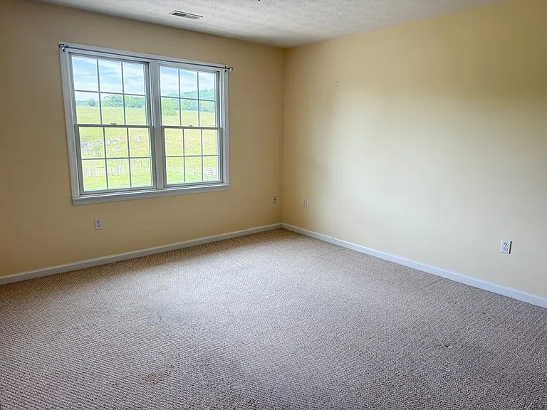 21664 Green Spring Rd #9 — Photo 3