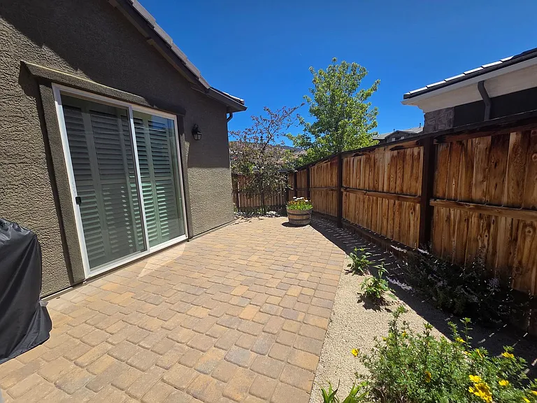 9675 Avitara Way — Photo 22
