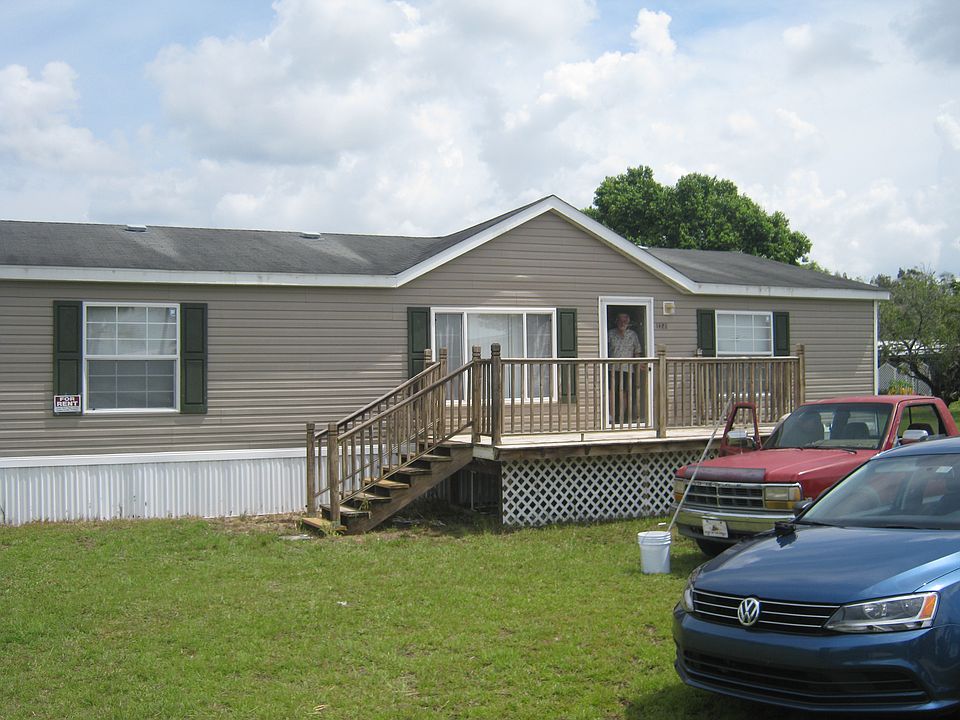 1st image of 1350 Riverview Dr