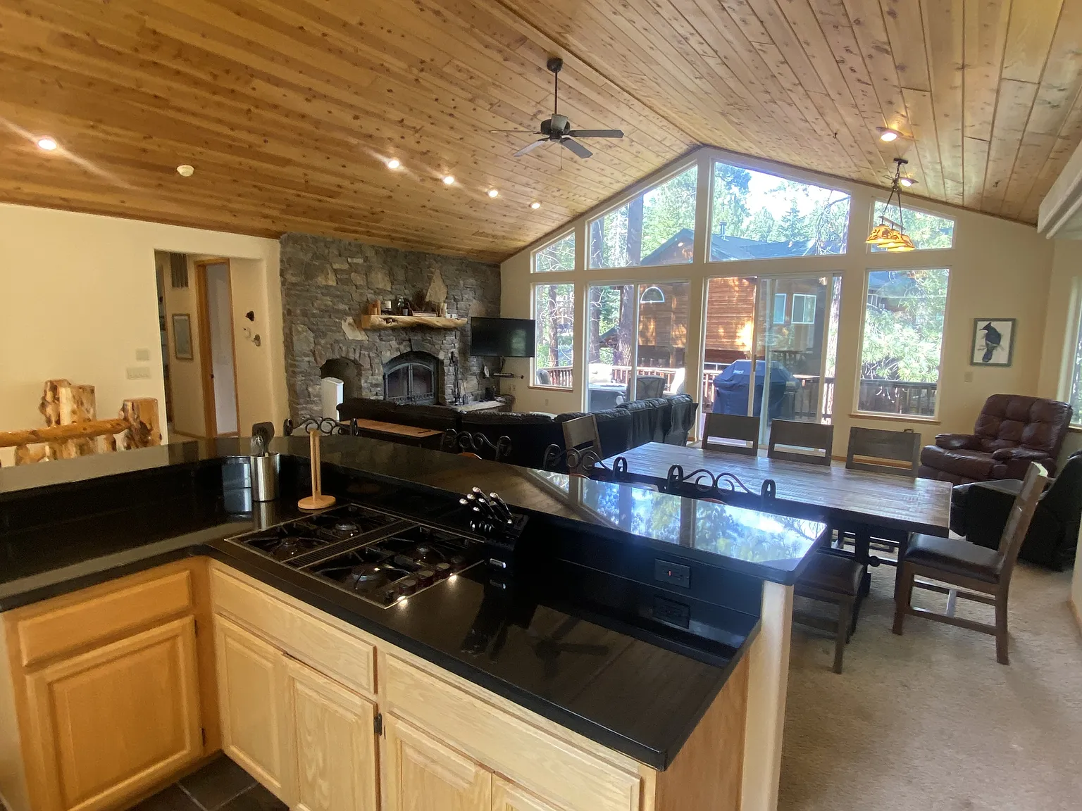 2346 Highlands Drive - 1 — Photo 3