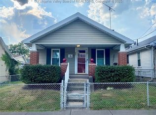 709 Adams St, Charleston, WV 25302