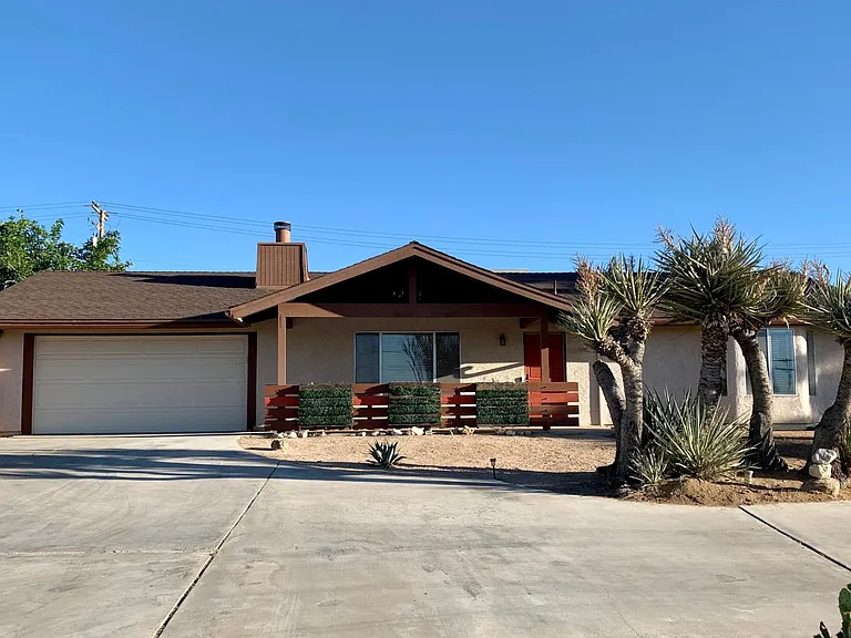 58363 Bonanza Dr — Photo 8