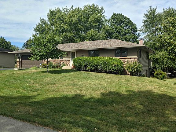 2nd image of 7408 Russett Wood Trl