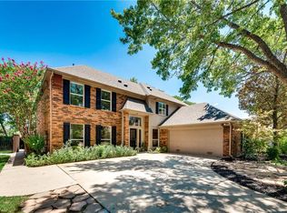 5806 Indian Hills Dr, Garland, TX 75044