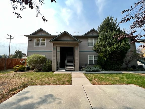 2nd image of 1500 S Roosevelt St #1