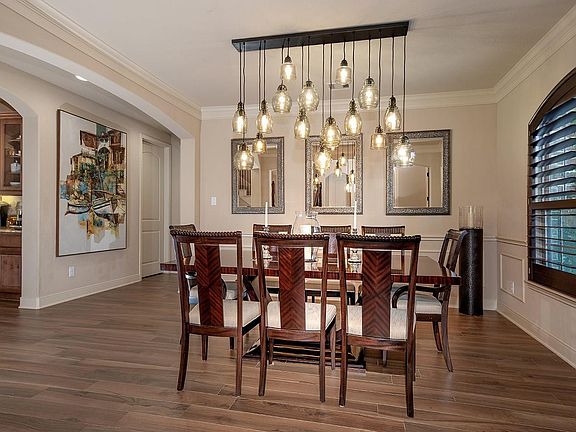 4th image of 26 Shallowford Pl