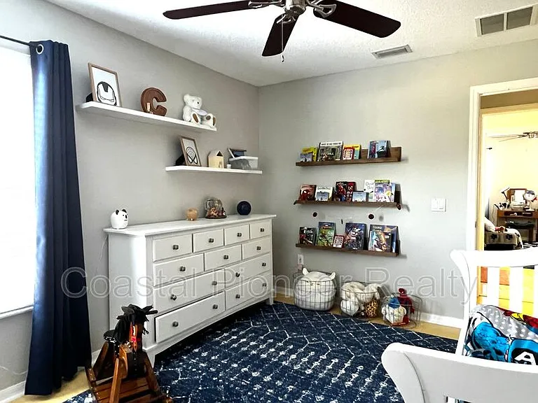 8848 Cameron Crest Dr — Photo 24