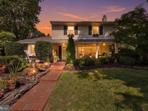 2414 Ryegate Ln, Alexandria, VA 22308