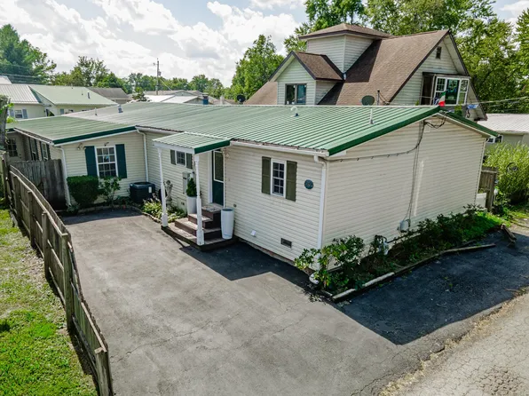 25 7th St, Buckeye Lake, OH 43008