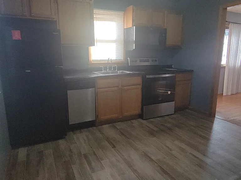 5156 4th St NE — Photo 8