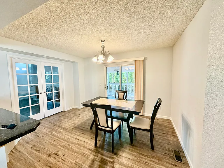 5006 Bittercreek Dr — Photo 17