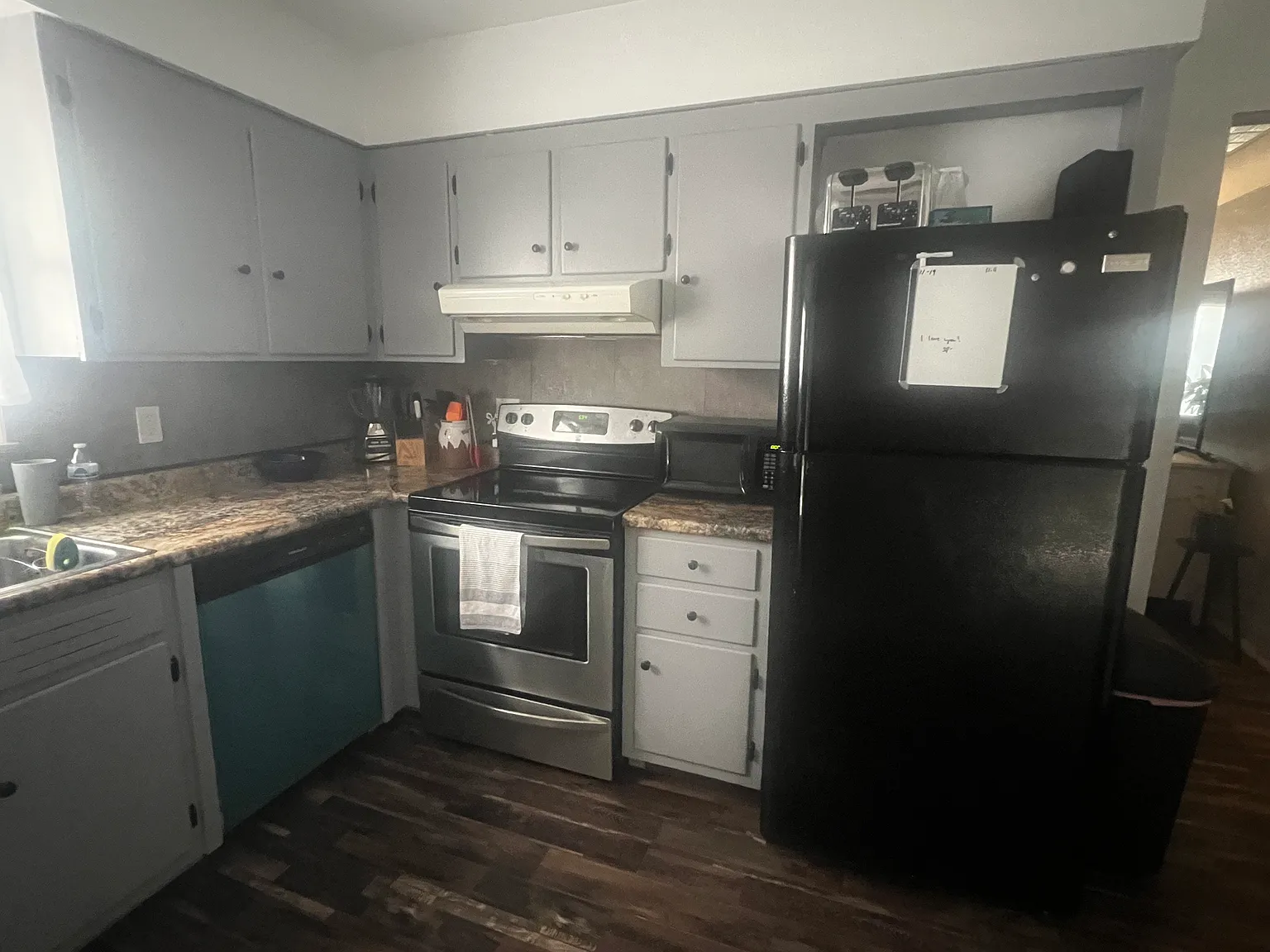 3 bed, 1070 sqft, $1,350 — Photo 4