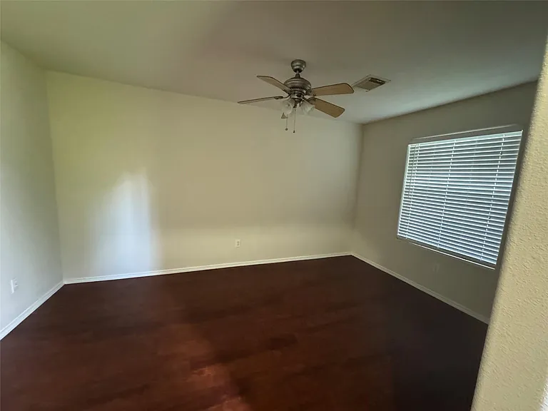 16942 Reston Glen Ln — Photo 6