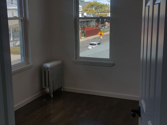 1 Bedroom.