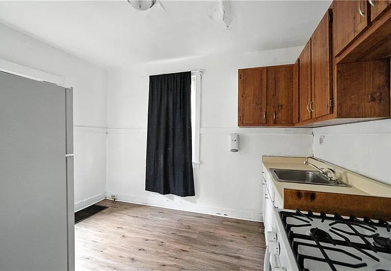 2505 Gable St — Photo 15
