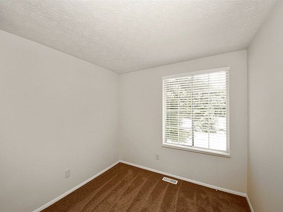 3rd image of 1394 Silver Lake Dr