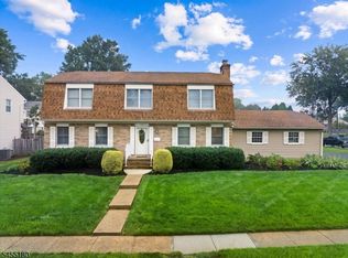 12 Holly Park Dr, South Plainfield, NJ 07080
