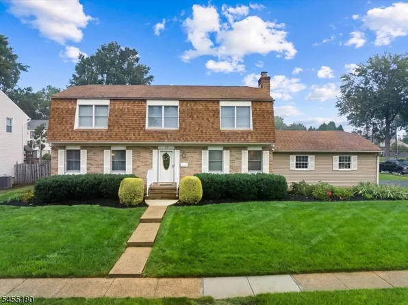 12 Holly Park Dr, South Plainfield Boro, NJ 07080