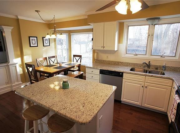 4th image of 4468 Sunhill Dr