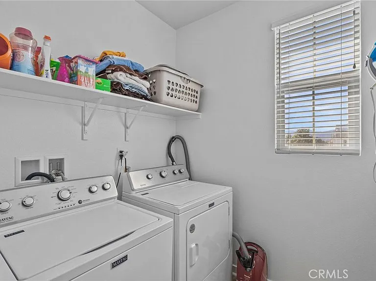 16282 Meadowhouse Ave — Photo 28