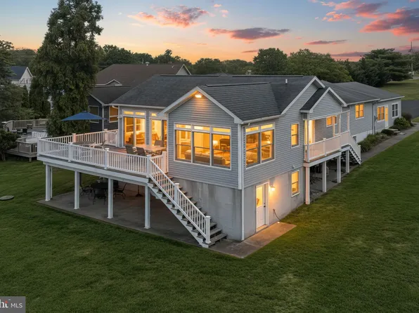 729 Heritage Dr, Gettysburg, PA 17325