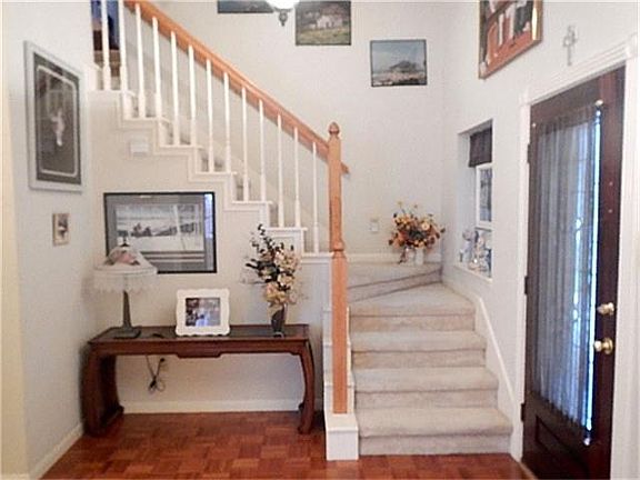 4th image of 1326 Shrub Oak Dr