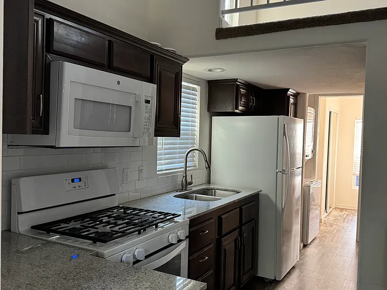 18462 Tollhouse Rd #B — Photo 14