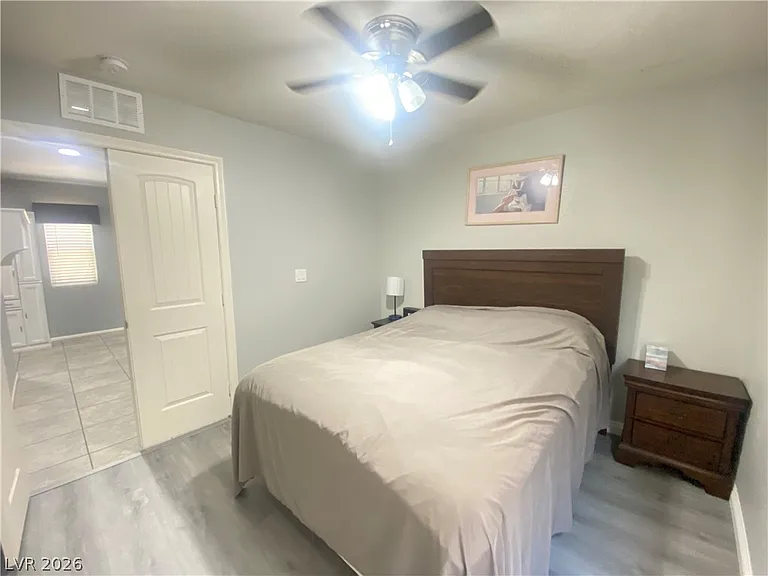 9833 Dryden Ct — Photo 25