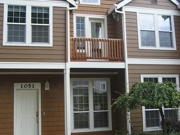 1051 NW Council Dr, Gresham, OR 97030