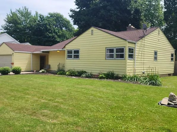 435 Lockport St, Youngstown, NY 14174