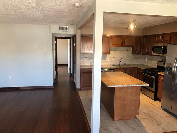 2nd image of 2615 Morningside Dr NE