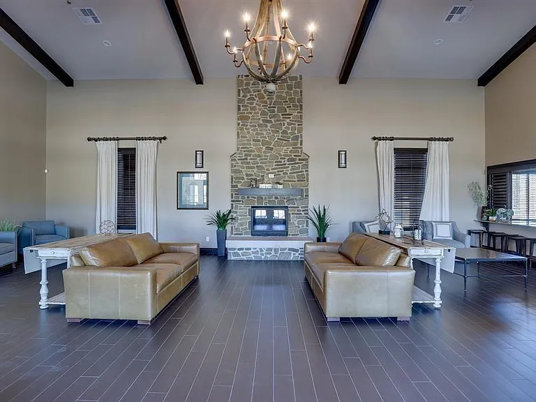 2558 Marufo Vega Dr — Photo 48