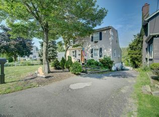 39 Westover Ave, West Caldwell Twp., NJ 07006