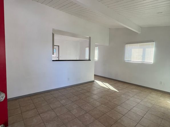 1044 E Grand Ave #A
