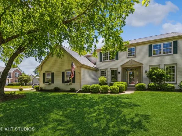 797 Wexford Ct, Grayslake, IL 60030