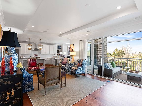 5th image of 155 Wingo Way #423