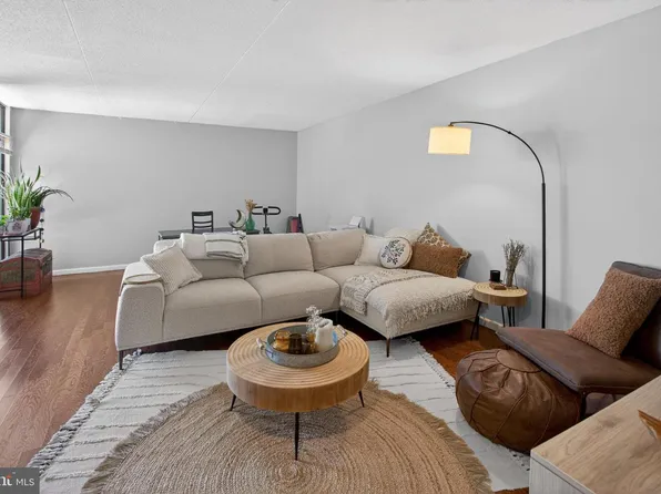 6300 Stevenson Ave APT 1008, Alexandria, VA 22304