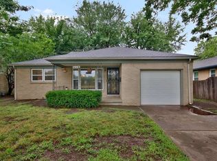 2063 S Edgemoor Dr, Wichita, KS 67218