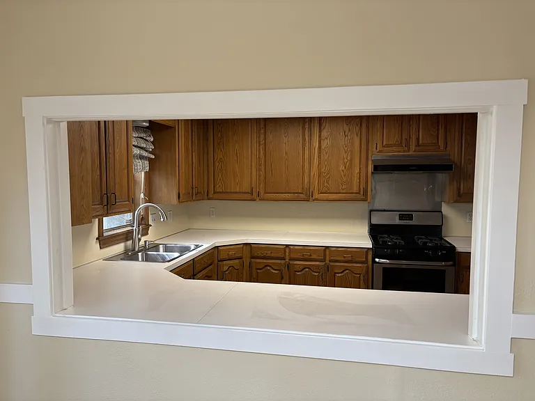2915 Olive St — Photo 4