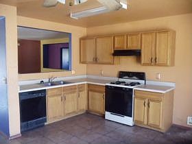 4th image of 5429 S Royal Richmond Dr