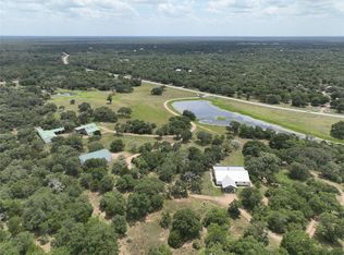 2003 Oakridge Rd, Weimar, TX 78962